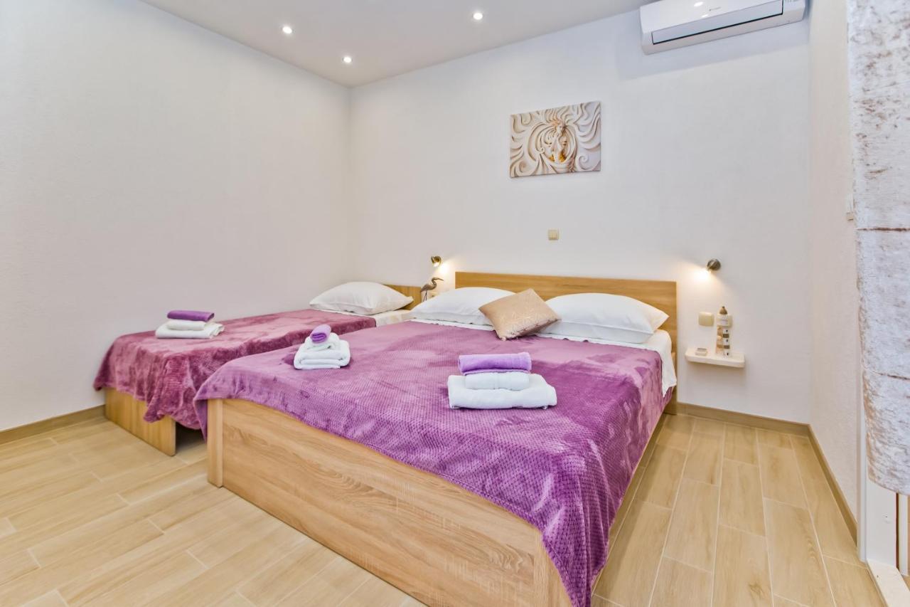 Apartments By The Sea Cove Zastupac, Hvar - 8761 Хвар Экстерьер фото